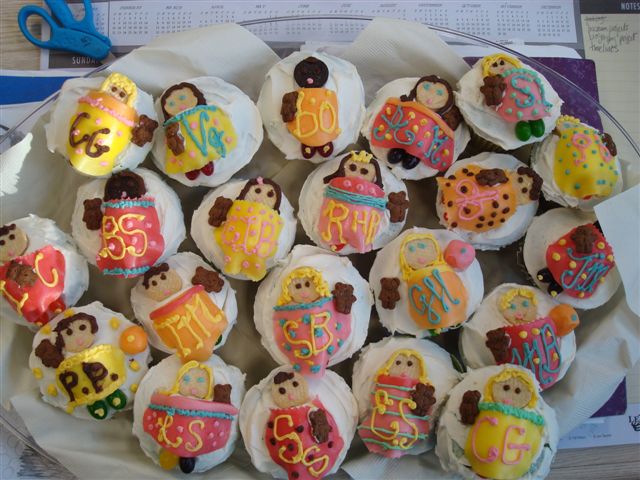 rebecca-class-cupcakes